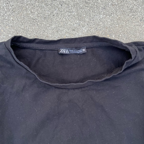 2 pc bundle of Zara basic T shirts - Picture 5 of 5